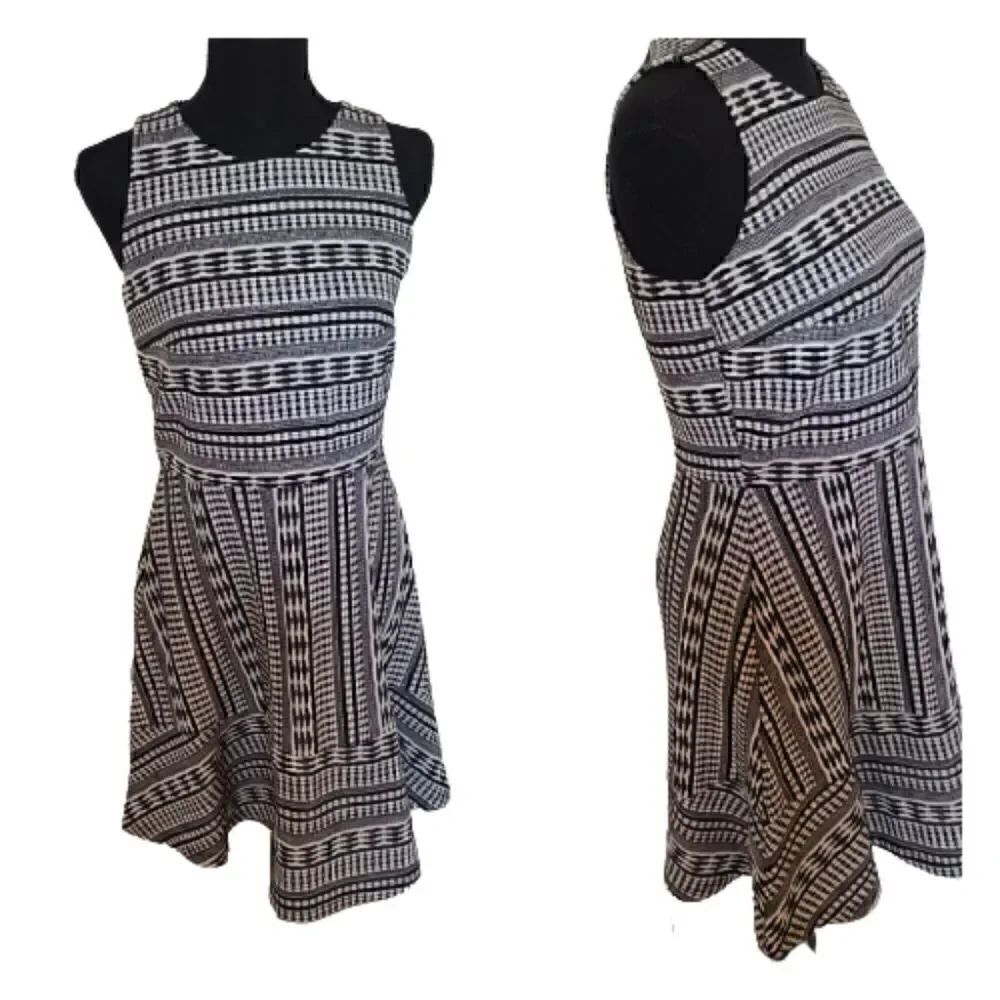 Ann Taylor Womens Black & White A-Line Sleeveless Dress NWT Size 4